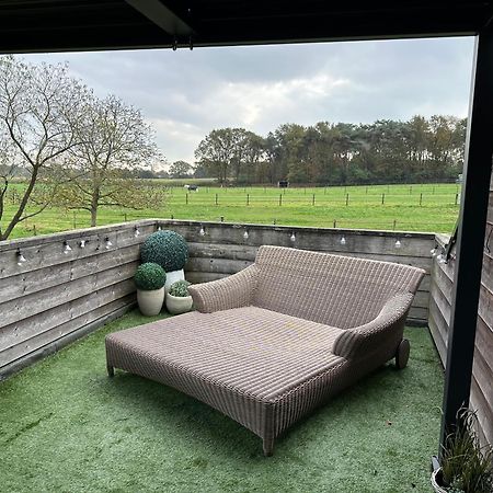 Welness Gastenverblijf Carpe Diem Opglabbeek Exterior foto